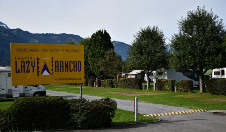 Camping Lazy Rancho